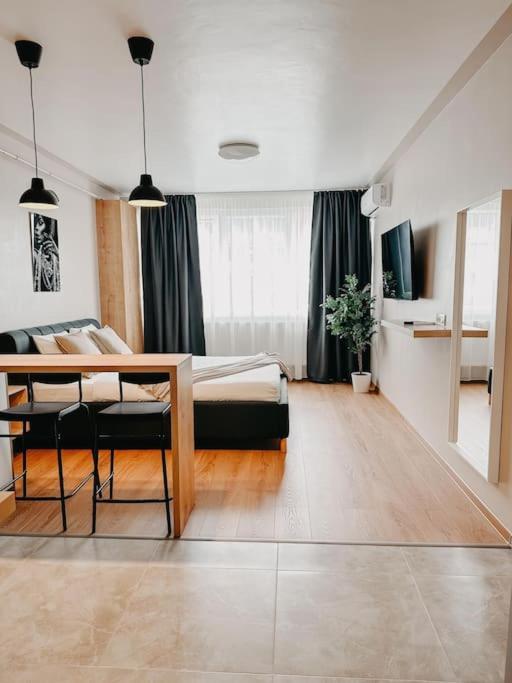 Agoll Victoria - Self Checkin Apartment Resita Luaran gambar